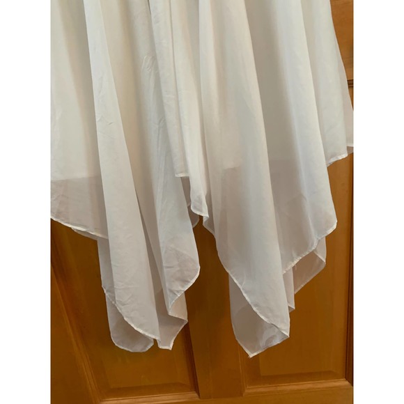 NWT Guess Women’s White Twisted Tank, Size 6 K224 - Picture 6 of 16